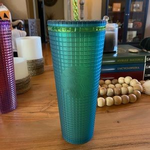 Starbucks tumbler cup in green with grid summer
